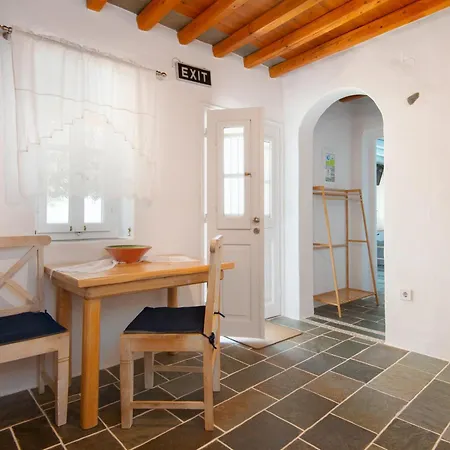 아파트 Efthymia 파로스